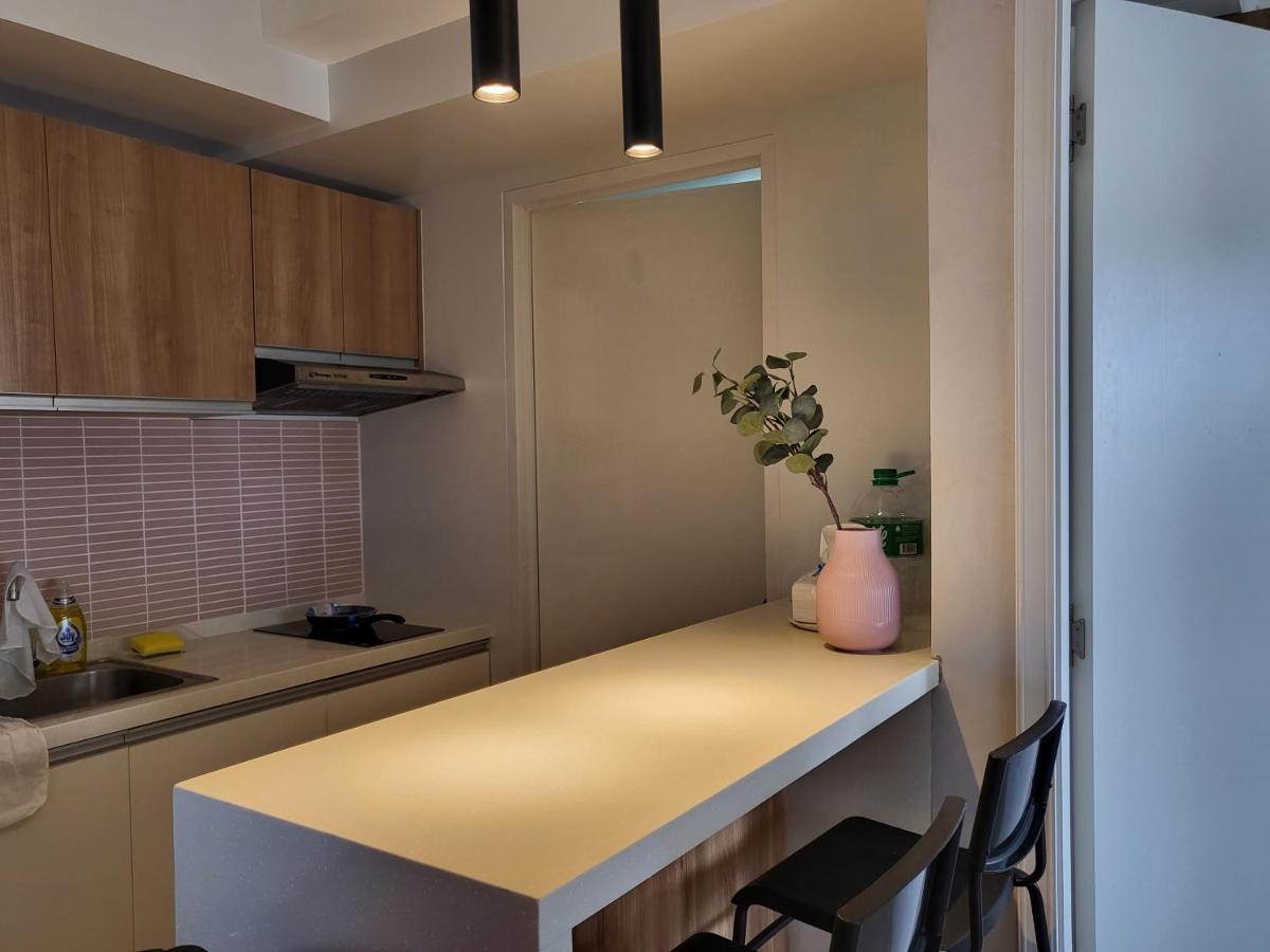 Kasa Bae Apartment Tagaytay City ภายนอก รูปภาพ