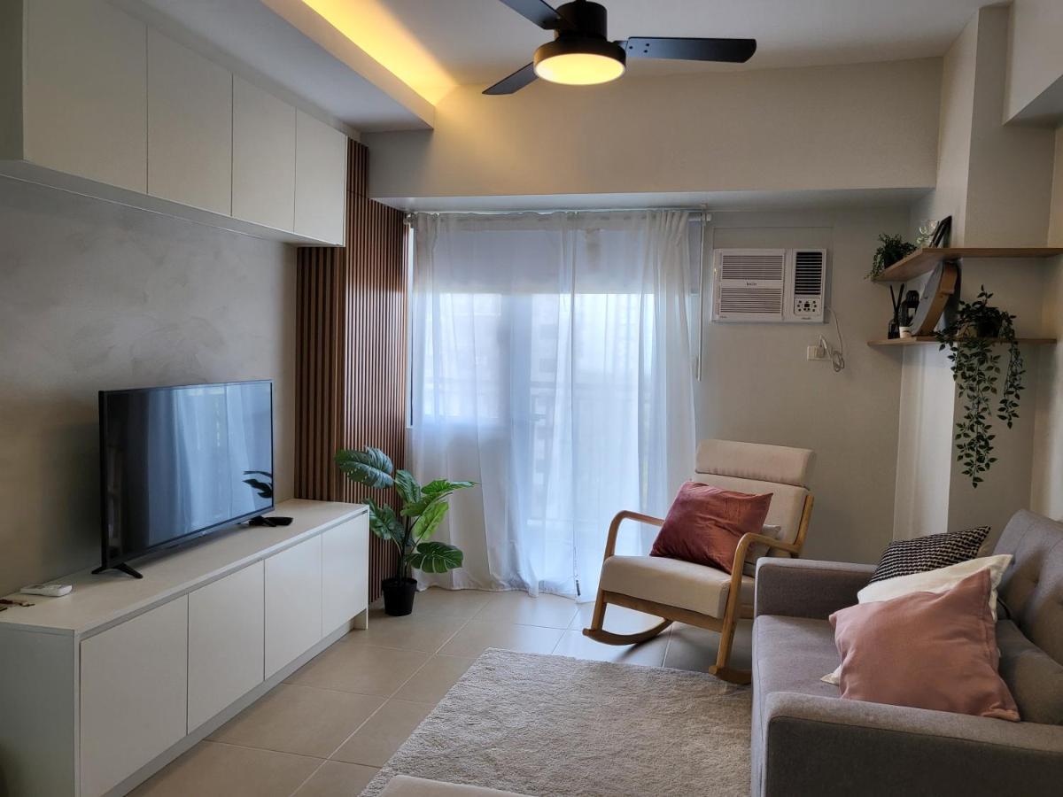 Kasa Bae Apartment Tagaytay City ภายนอก รูปภาพ